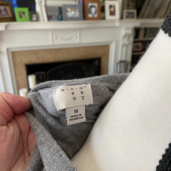 a new day Grey Boyfriend V-Neck Cardigan | Size M - Picture 5 of 8